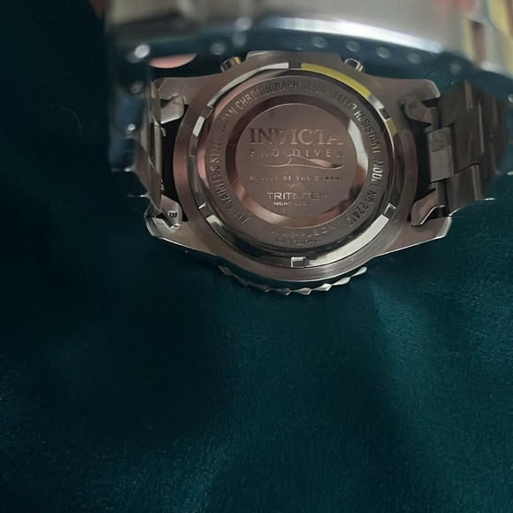Invicta Pro Diver Watch- Original Box - Picture 3 of 3